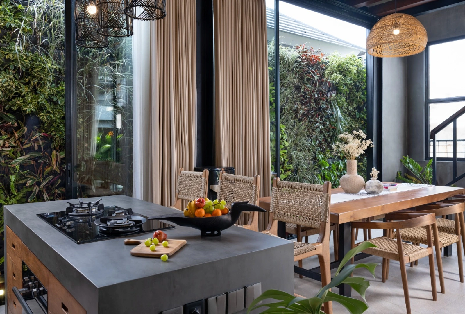 Monthly Rent Available -padonan- Luxury 2 Bedrooms Loft Villa in Canggu, 2-bed villa for rent in Canggu – photo 9 of 10