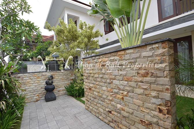 3BR Villa for Rent at Berawa, Bali I, 3-bed villa for rent in Canggu – photo 6 of 15