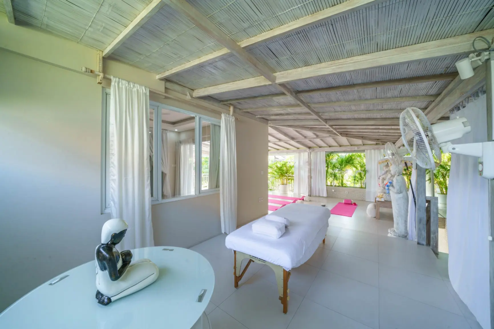 Villa Bali Om Center Berawa, 3-bed villa for rent in Canggu – photo 3 of 15