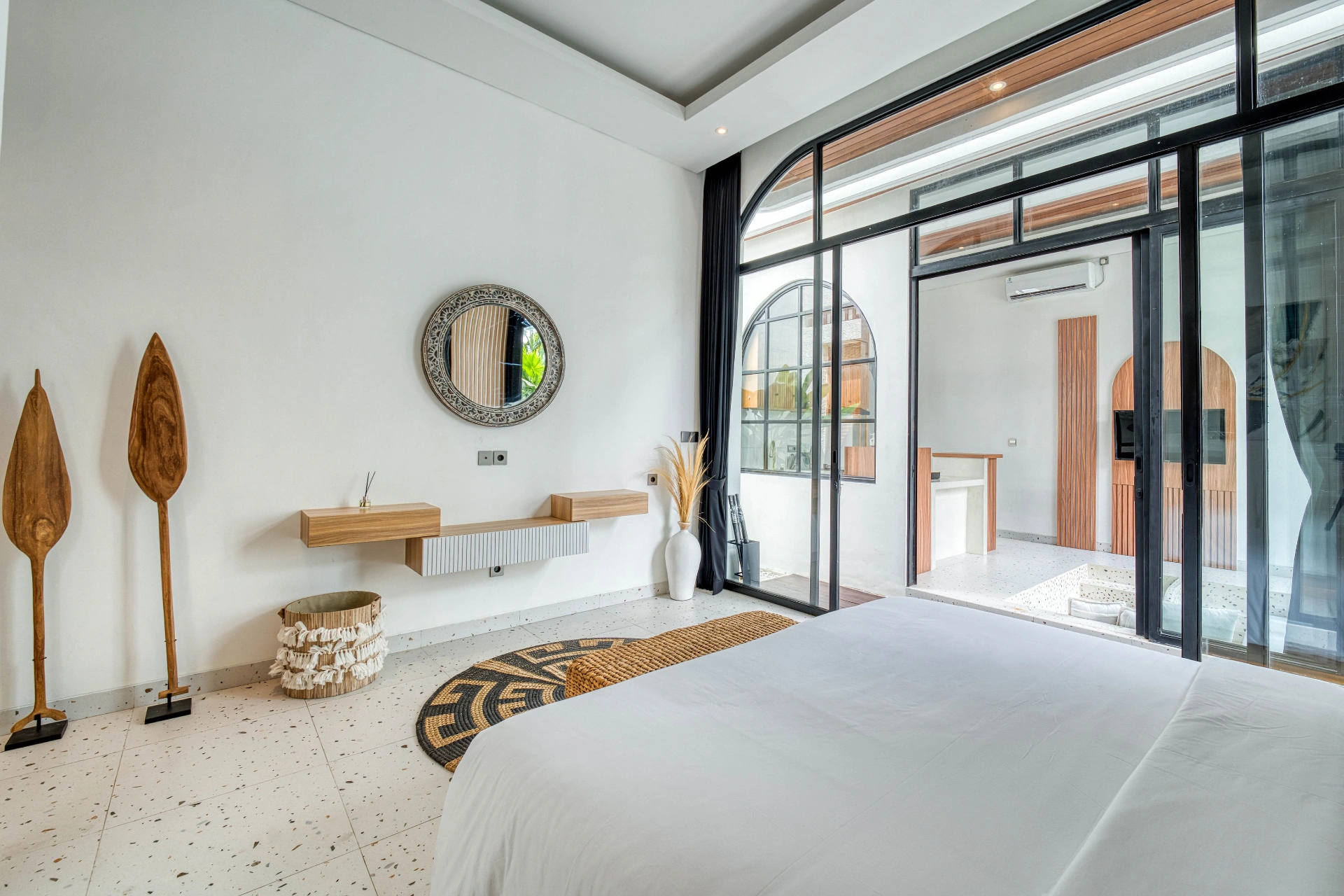 Villa Rioja – 3BR Tropical Retreat in Pererenan, 3-bed villa for rent in Canggu – photo 2 of 15