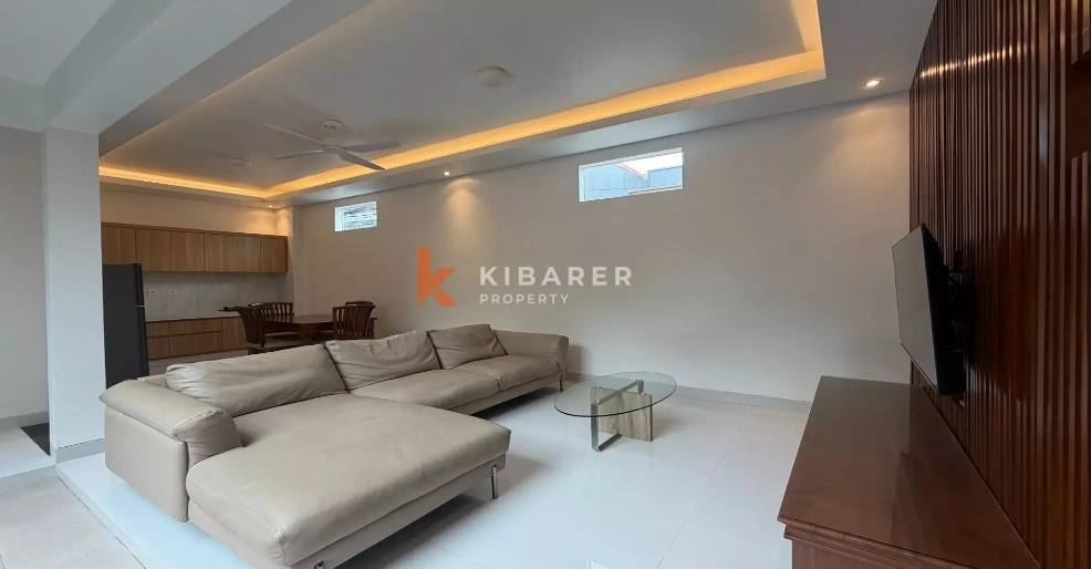 Minimalist Modern Two-Bedrooms Villa with Flexible Living in Kerobokan, 2-bed villa for rent in Seminyak – photo 7 of 14