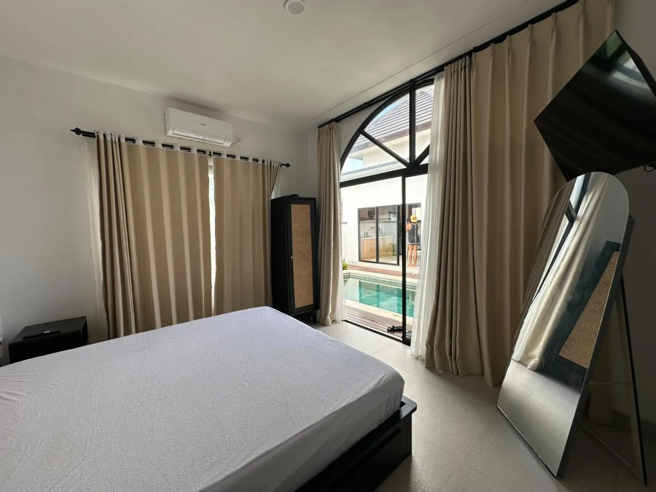 Villa Modern Minimalish Blongkeker Puri Gading, 2-bed villa for rent in Uluwatu – photo 6 of 12