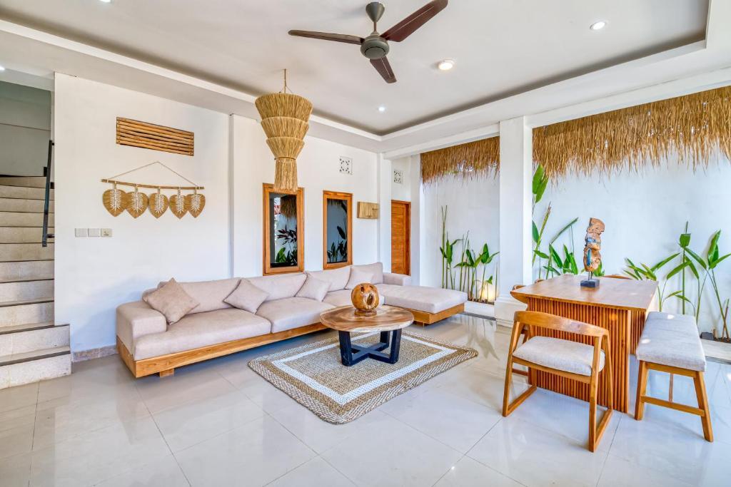 Villa For Rent Astana 9 Bed Pererenan,Canggu, 9-bed villa for rent in Pererenan – photo 5 of 14