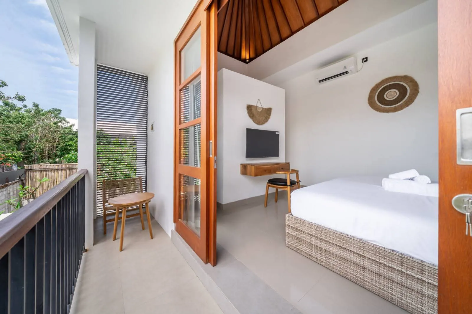Brand New 3 Bedroom Villa in Central Berawa, Idr 28.5 Mill/month, 3-bed villa for rent in Canggu – photo 9 of 9