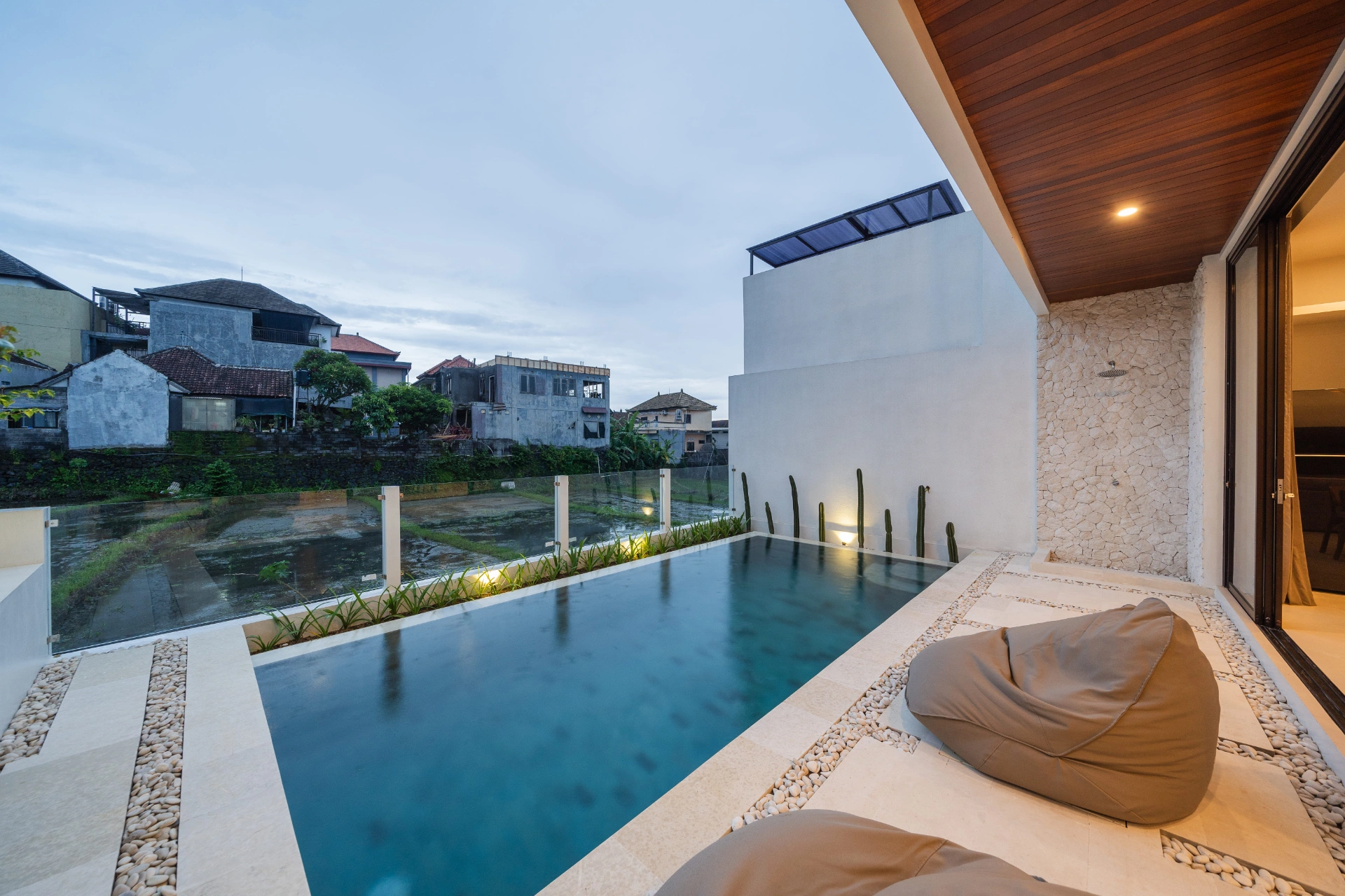 Brand New 3BR Luxury Villa with Rice Field View - Padonan, Canggu, 3-bed villa for rent in Canggu – photo 5 of 12
