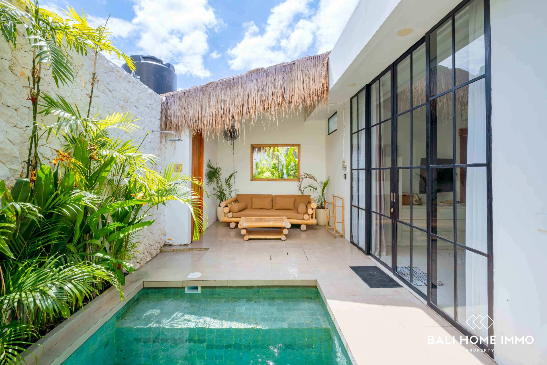 Stylish 1 Bedroom Turn Key Villa for Rent & Sale near Bingin Beach, 1-bed villa for rent in Uluwatu – photo 4 of 12