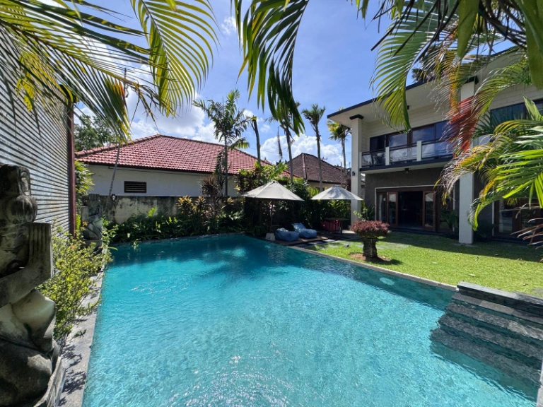 Big Garden 2BR Villa for Rent at Umalas, 2-bed villa for rent in Canggu – photo 12 of 15