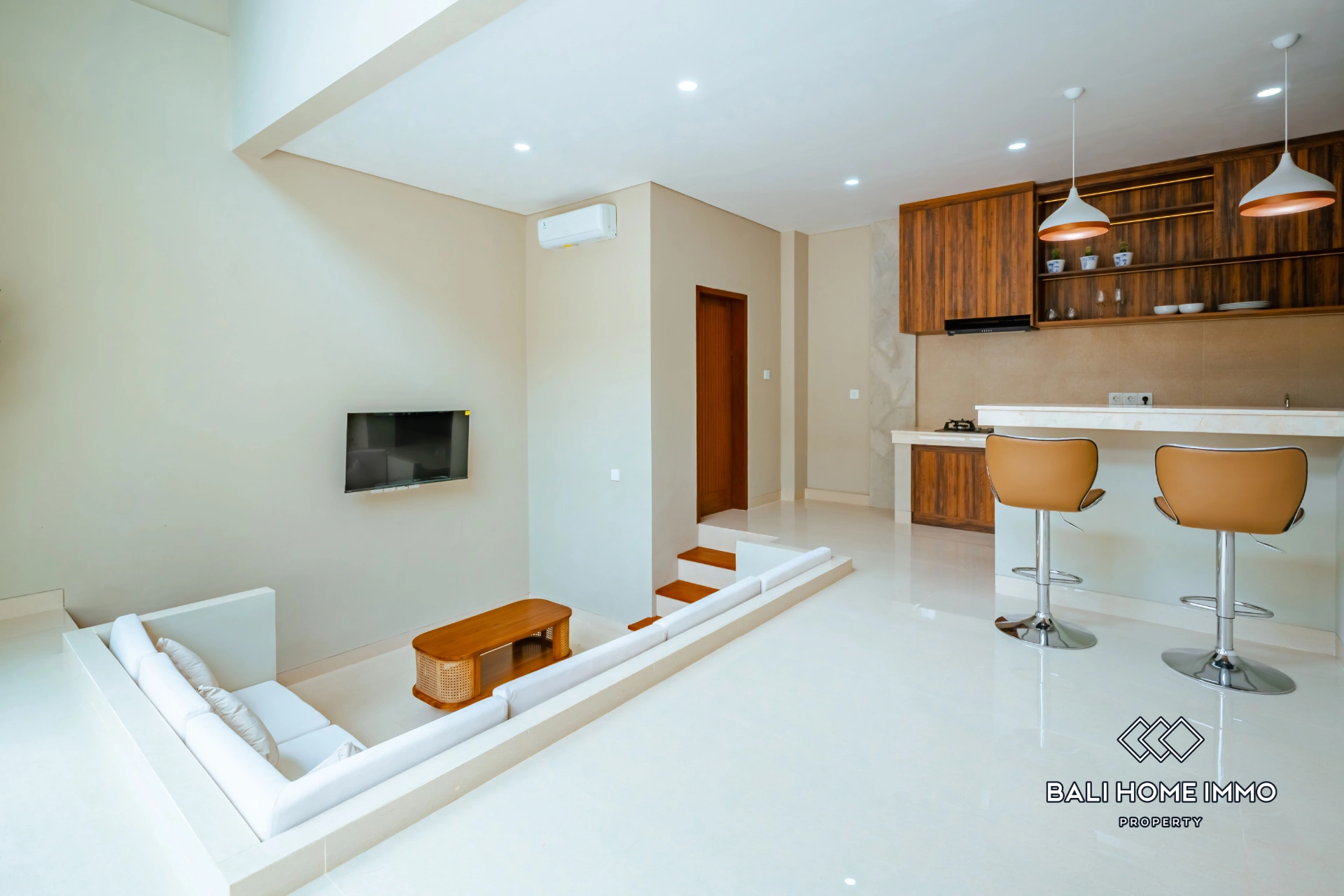 Brand New 1 Bedroom Villa for Sale & Rental in the Heart of Pecatu, 1-bed villa for rent in Uluwatu – photo 4 of 10