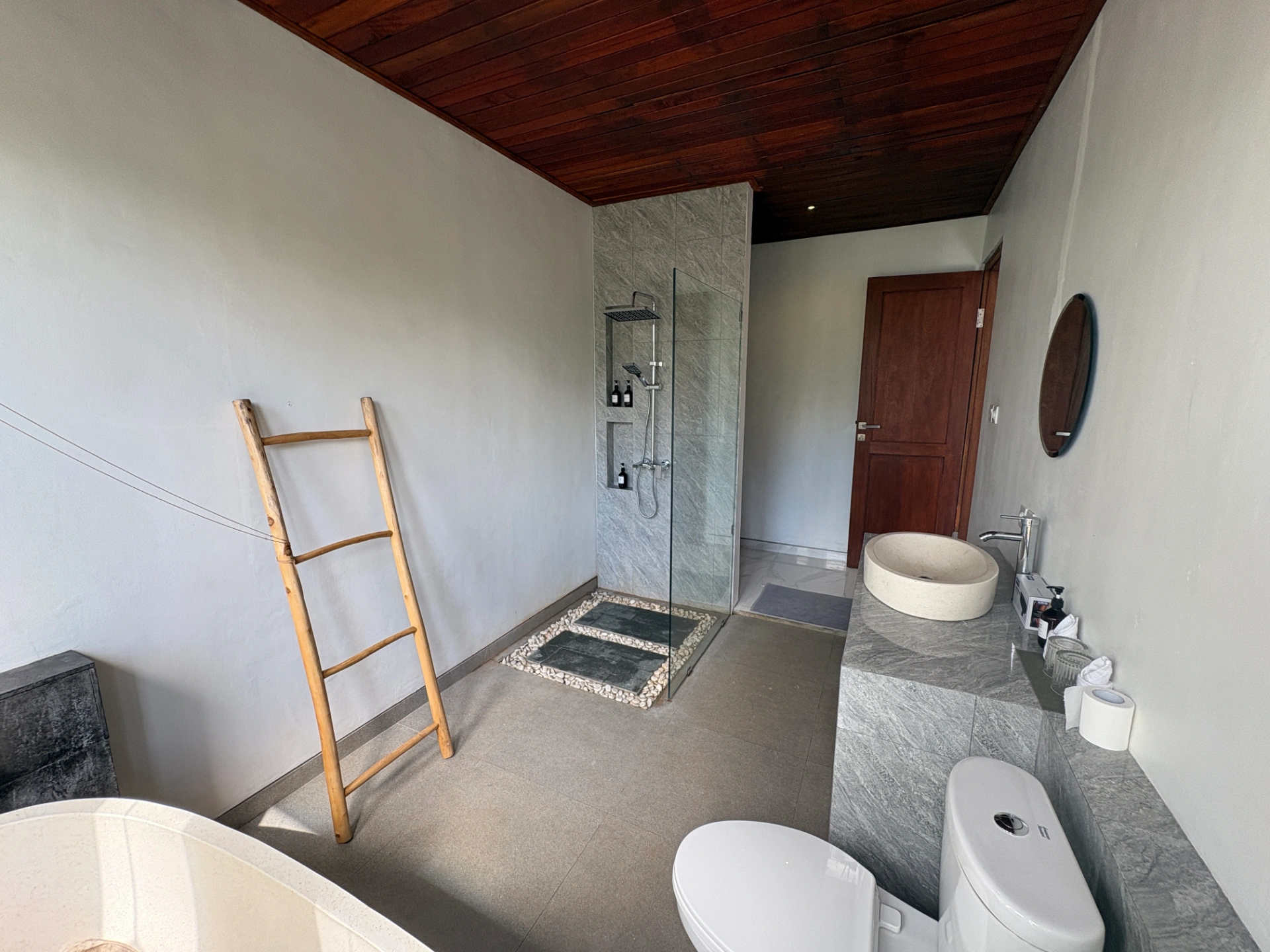 Stylish 1-bedroom pool villa just 15 minutes from Ubud, 1-bed villa for rent in Ubud – photo 12 of 15