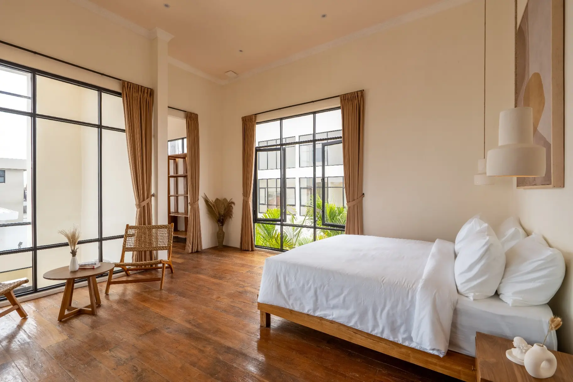 Leo Villa - 2 Bedroom with Rooftop Pool, Berawa, 2-bed villa for rent in Canggu – photo 3 of 15