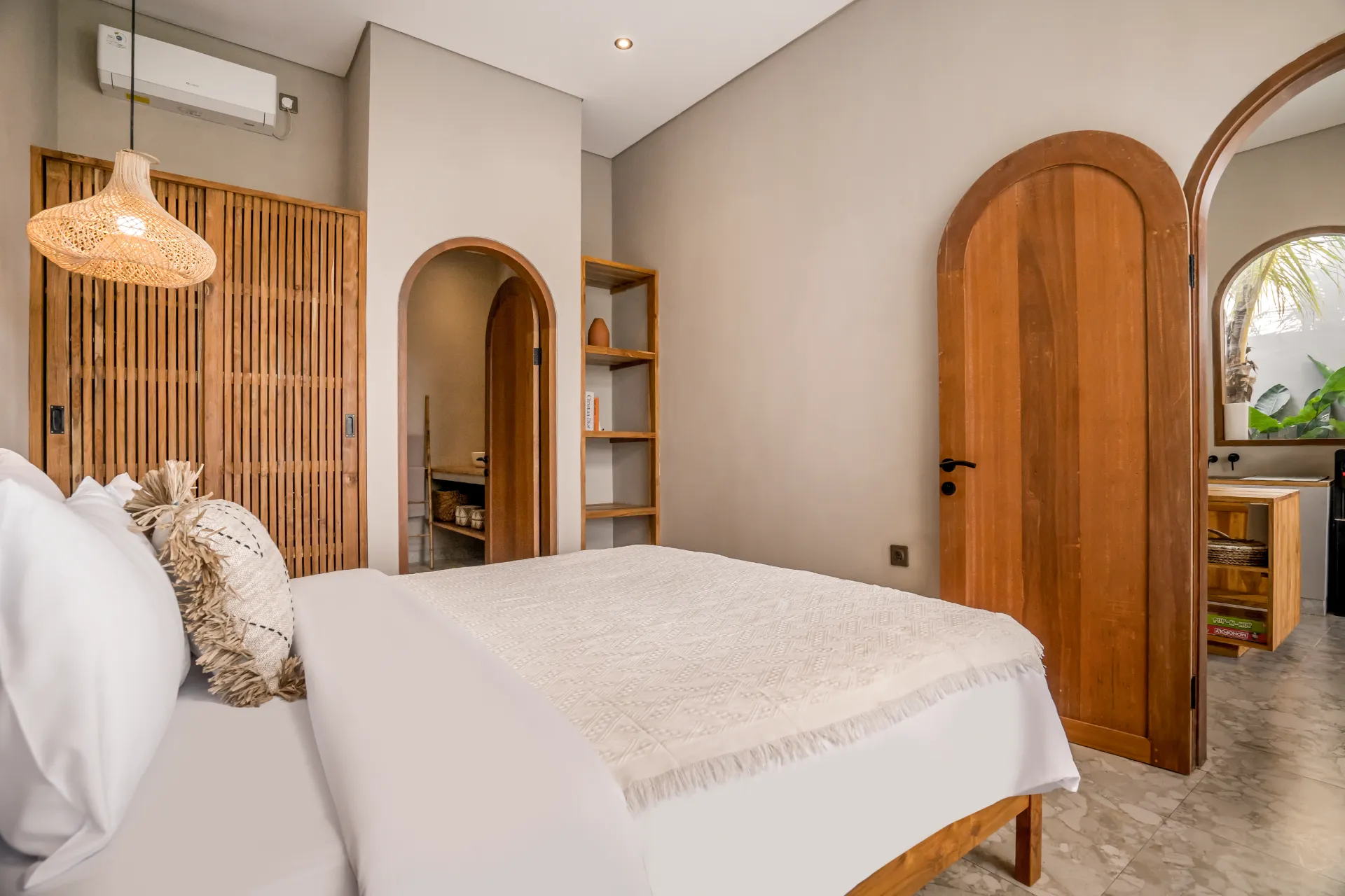 Villa Bayu - Stunning 2BR Villa w/ pool in Canggu, 2-bed villa for rent in North Bali – photo 7 of 12