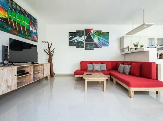 Yearly Rent - Kerobokan - 2 Bedrooms Villa in Kerobokan, 2-bed villa for rent in Canggu – photo 7 of 10