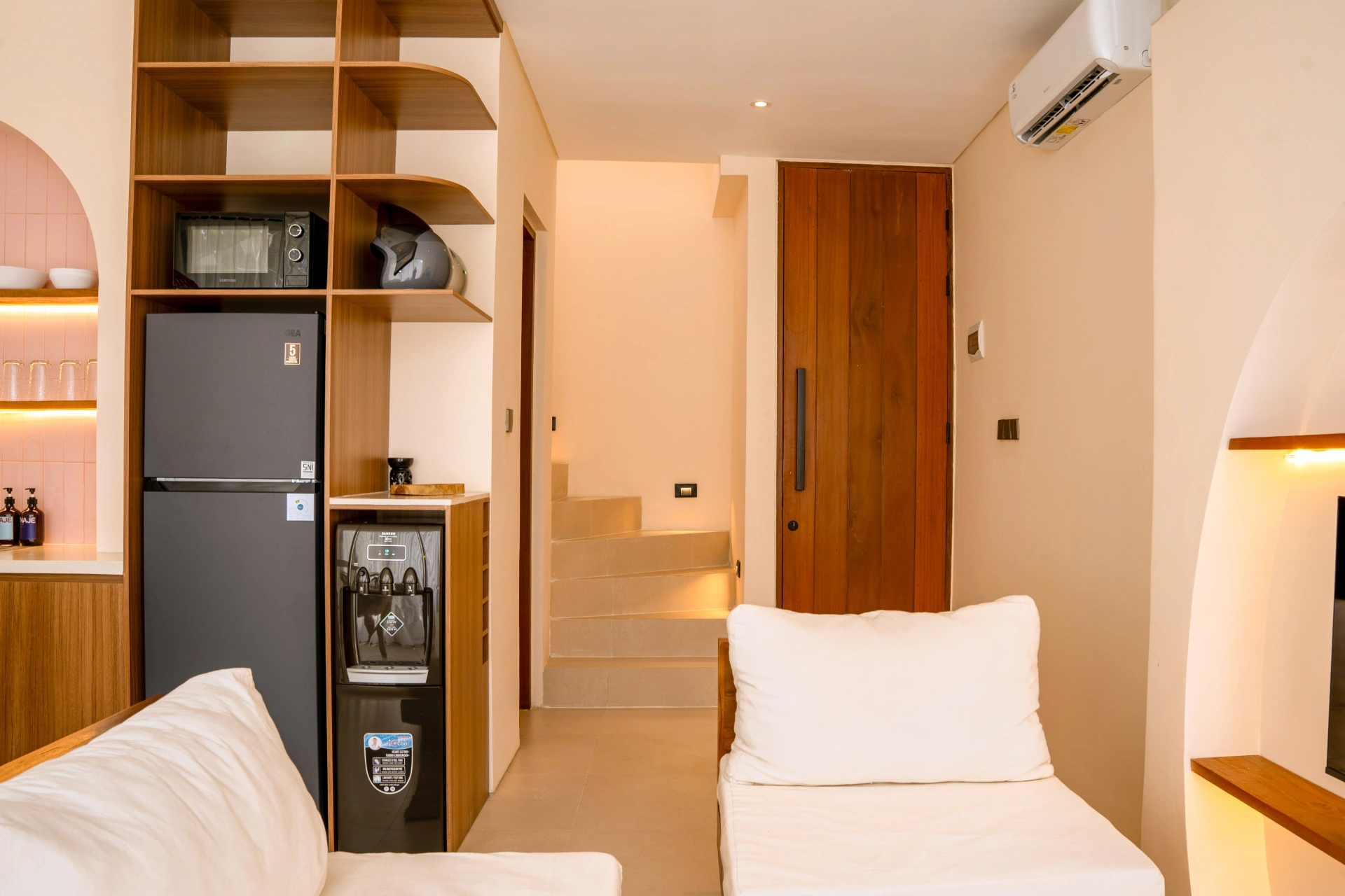 Modern Brand new 1BR Villa - Quite & spacious layout, 1-bed villa for rent in Pererenan – photo 10 of 13