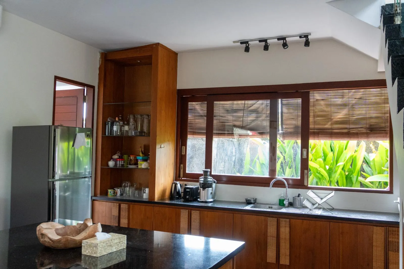 4 Bedroom Villa in Babakan, Idr 55 Mill/month, 4-bed villa for rent in Canggu – photo 9 of 15