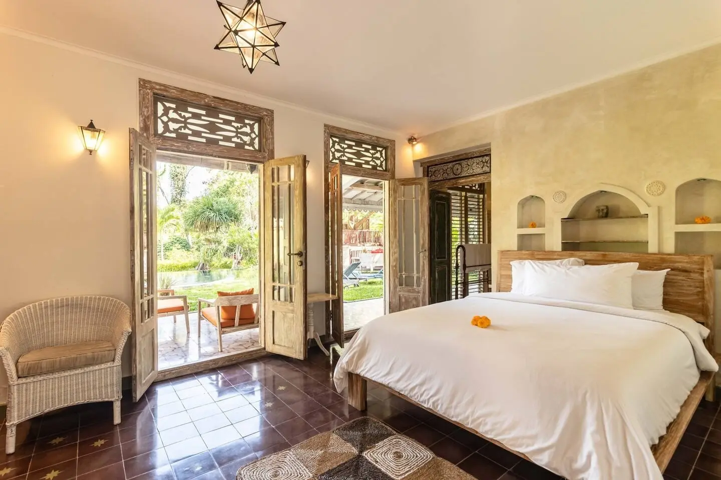 *PROMO* Pvt. 5bd Hidden Mansion in Central Canggu, 5-bed villa for rent in Canggu – photo 6 of 11