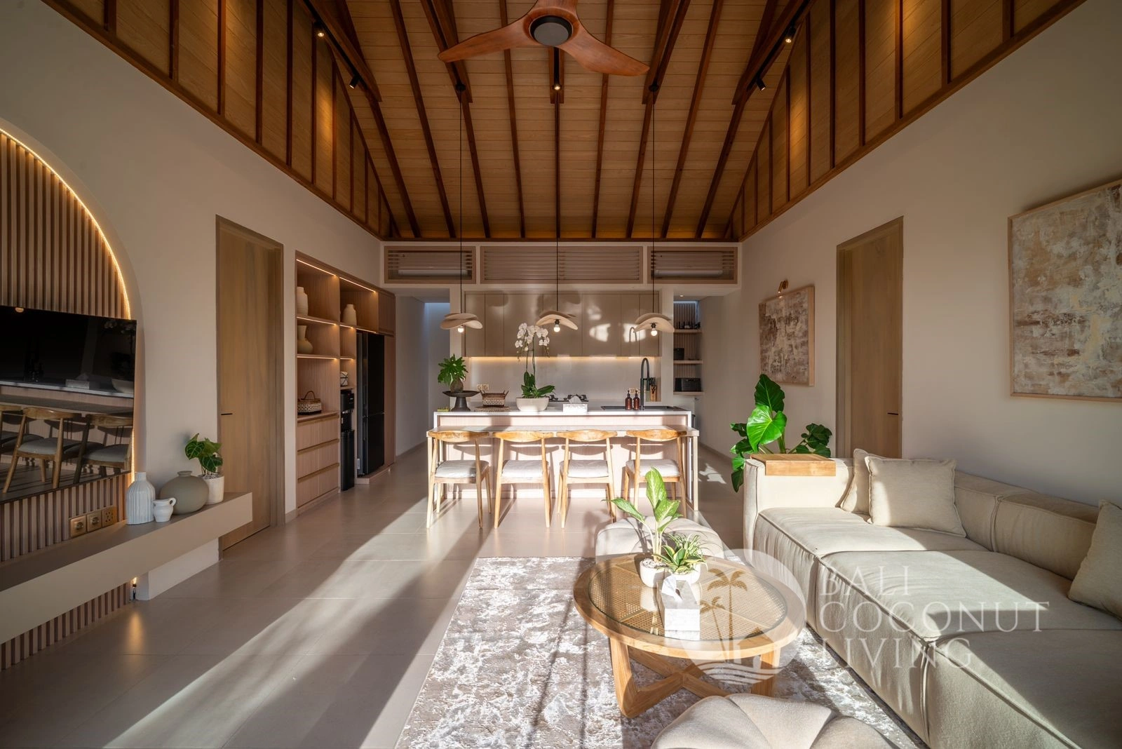 Forest Bloom Villa 2 Manage By Bali Coconut Living, 2-bed villa for rent in Canggu – photo 6 of 15