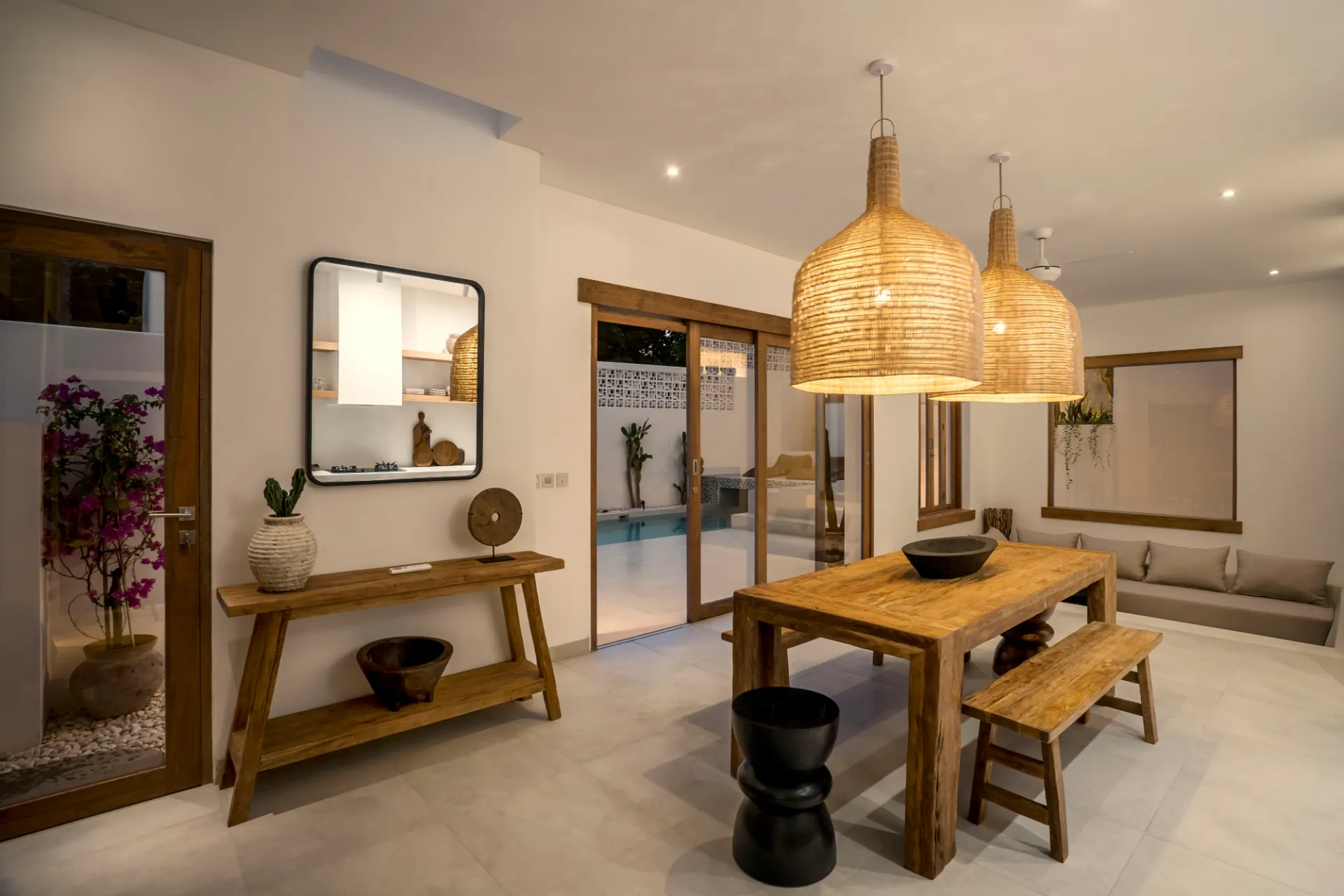 OASI 1 - Tropical Luxury 3 BR w/ Pool View, Bingin Beach, 3-bed villa for rent in Uluwatu – photo 5 of 15