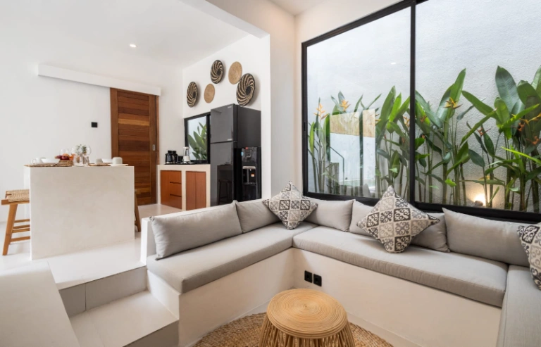 Brand New Modern 2 Bedroom Villa in Prime Berawa, 2-bed villa for rent in Canggu – photo 11 of 15