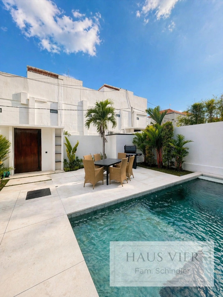 Not your typical Bali villa. A Private Residence in Tumbak Bayuh, Pereren, 2-bed villa for rent in Pererenan – photo 5 of 15