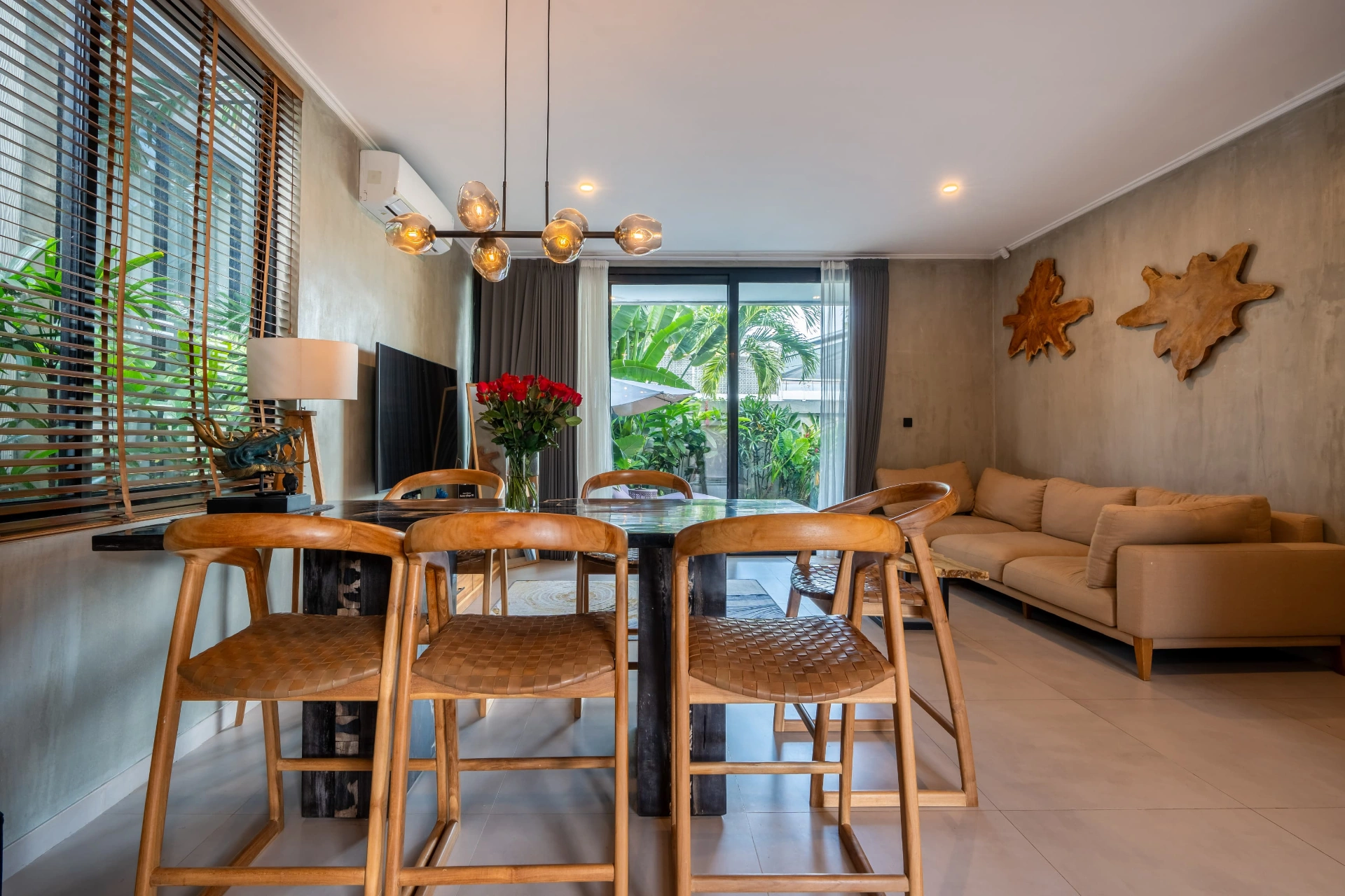 Luxury 3 Bedroom Beach Villa with 12m Pool, 3-bed villa for rent in Canggu – photo 8 of 15