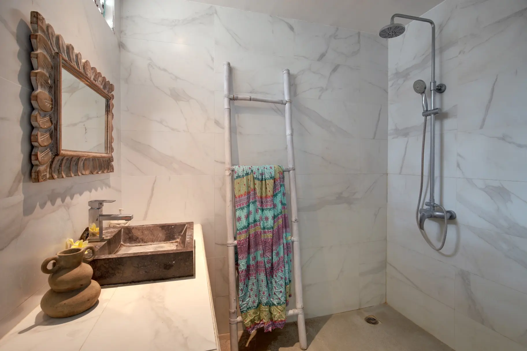 Monthly Spacious 4-Bedroom 4 bathroom Villa Opposite French School – Umalas, 4-bed villa for rent in Seminyak – photo 11 of 15