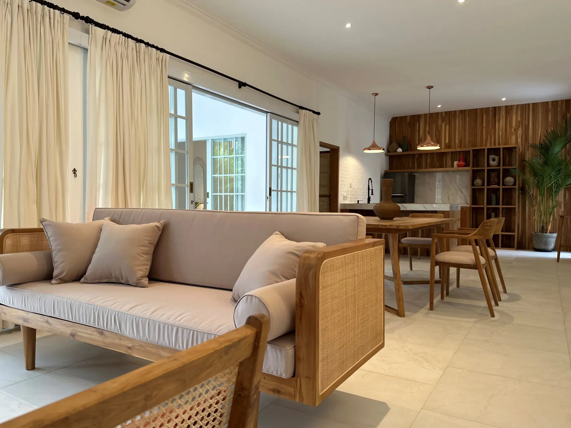 Stylish 2BR Villa in Ubud (1 min from Onyx resort), 2-bed villa for rent in Ubud – photo 4 of 15