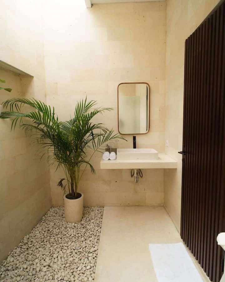 Villa For Rent 2 Bed In Umalas,Kerobokan Bali, 2-bed villa for rent in Canggu – photo 3 of 15