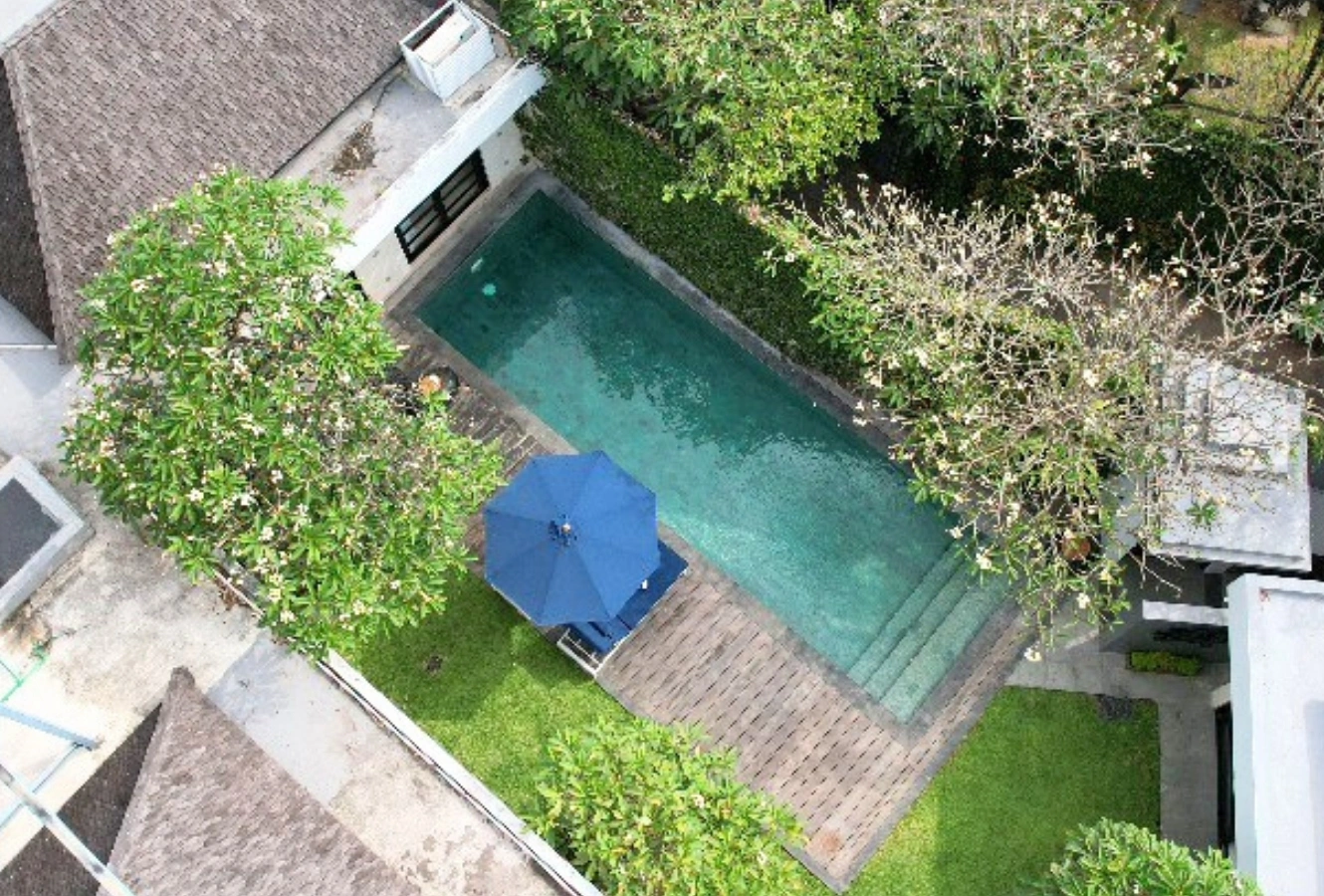 Luxury 3BR Villa | Private Pool, Billiards & Sound, 3-bed villa for rent in Canggu – photo 2 of 15