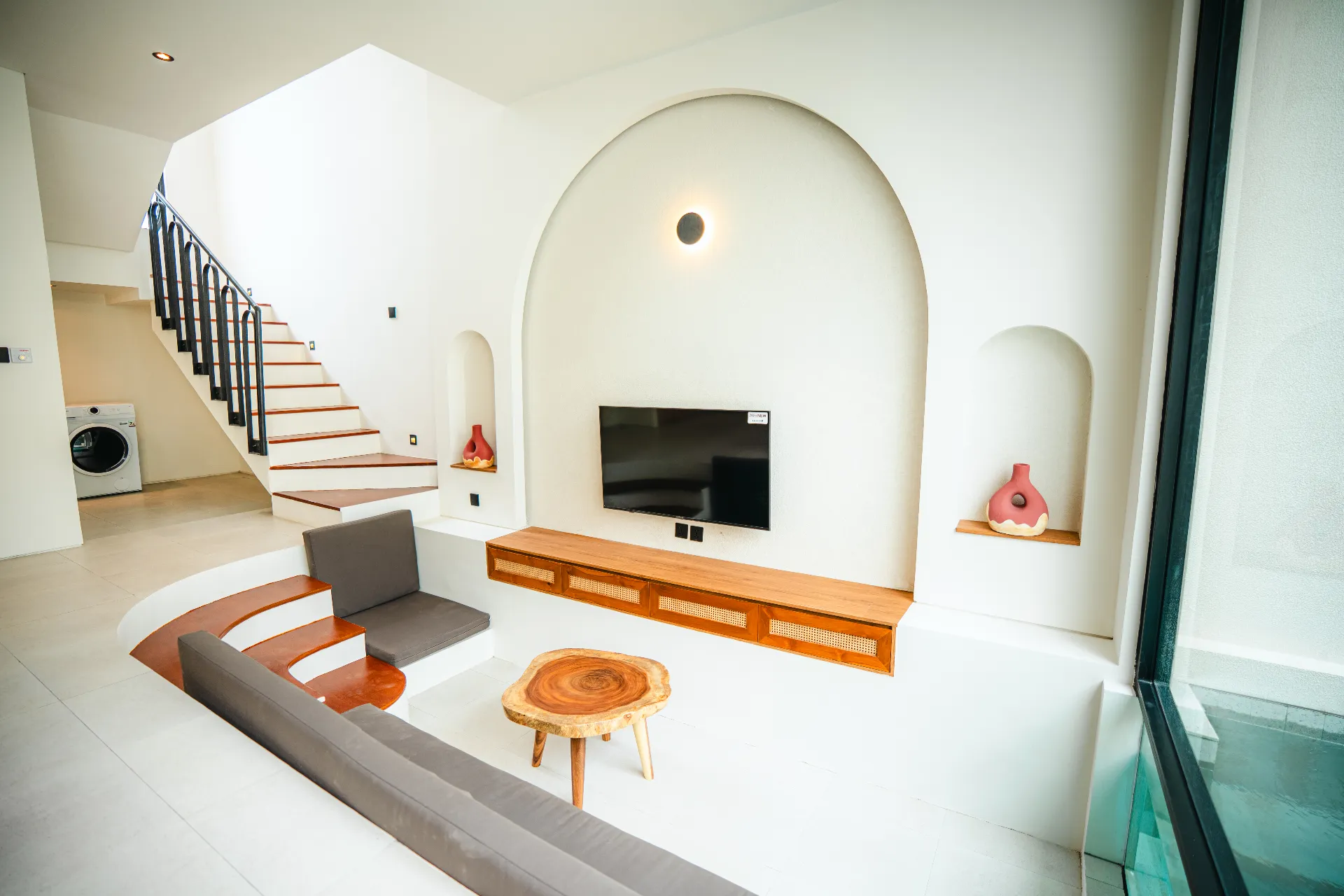 Greece-style 2 Bedroom Villa in Pererenan, 2-bed villa for rent in Pererenan – photo 3 of 15