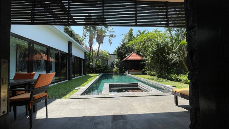 Tranquil 4BR Villa in the Heart of Umalas, 4-bed villa for rent in Canggu – photo 2 of 11
