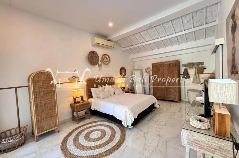 2BR Villa for Rent at Seminyak | Ip, 2-bed villa for rent in Seminyak – photo 6 of 15