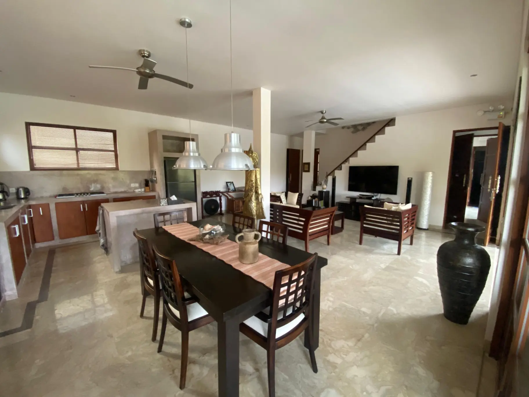 Kontemporer Quite Villa at Ungasan, 3-bed villa for rent in Uluwatu – photo 6 of 15
