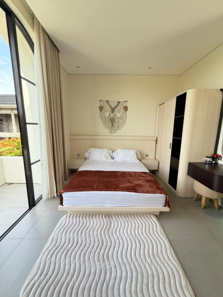 An - for Rent Modern Mediteranian near Beah at Kutuh, 3-bed villa for rent in Nusa Dua – photo 9 of 15