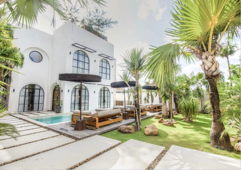 4 Bedroom Luxury Villa in Canggu Berawa, 4-bed villa for rent in Canggu – photo 2 of 14