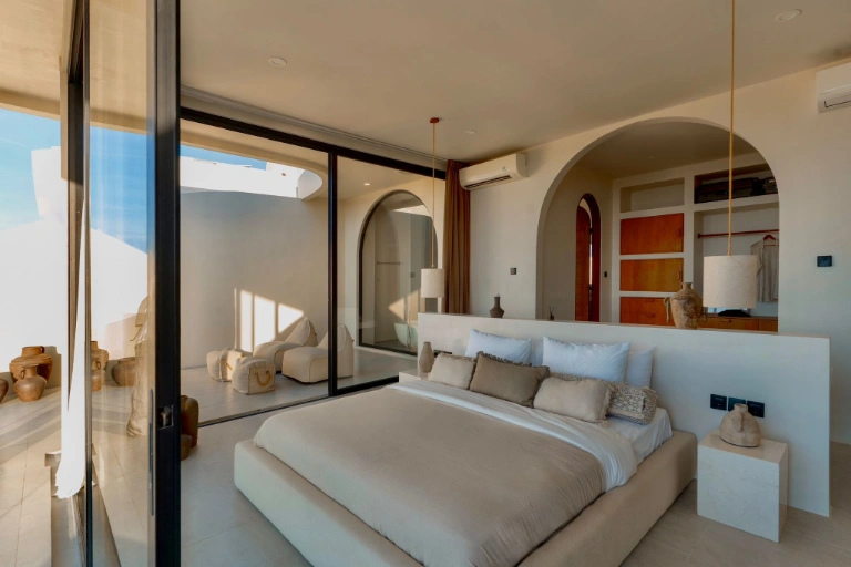 Villa Maison - 2 Bedroom Modern Villa with Panoramic View in Uluwatu, 2-bed villa for rent in Uluwatu – photo 8 of 15
