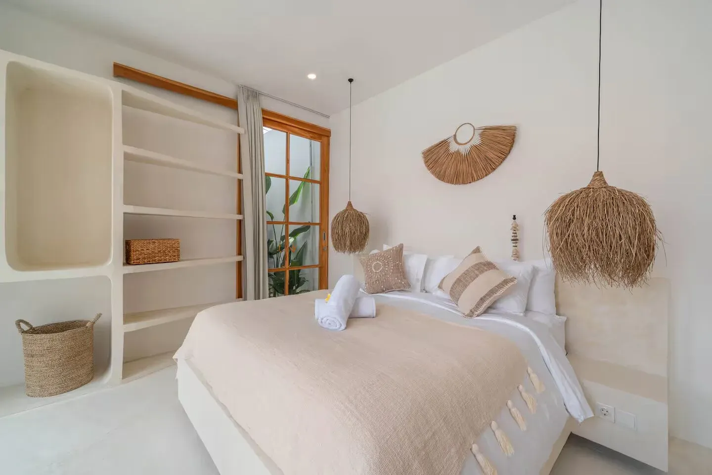 3 Bedrooms Villa in Canggu, 3-bed villa for rent in Canggu – photo 15 of 15