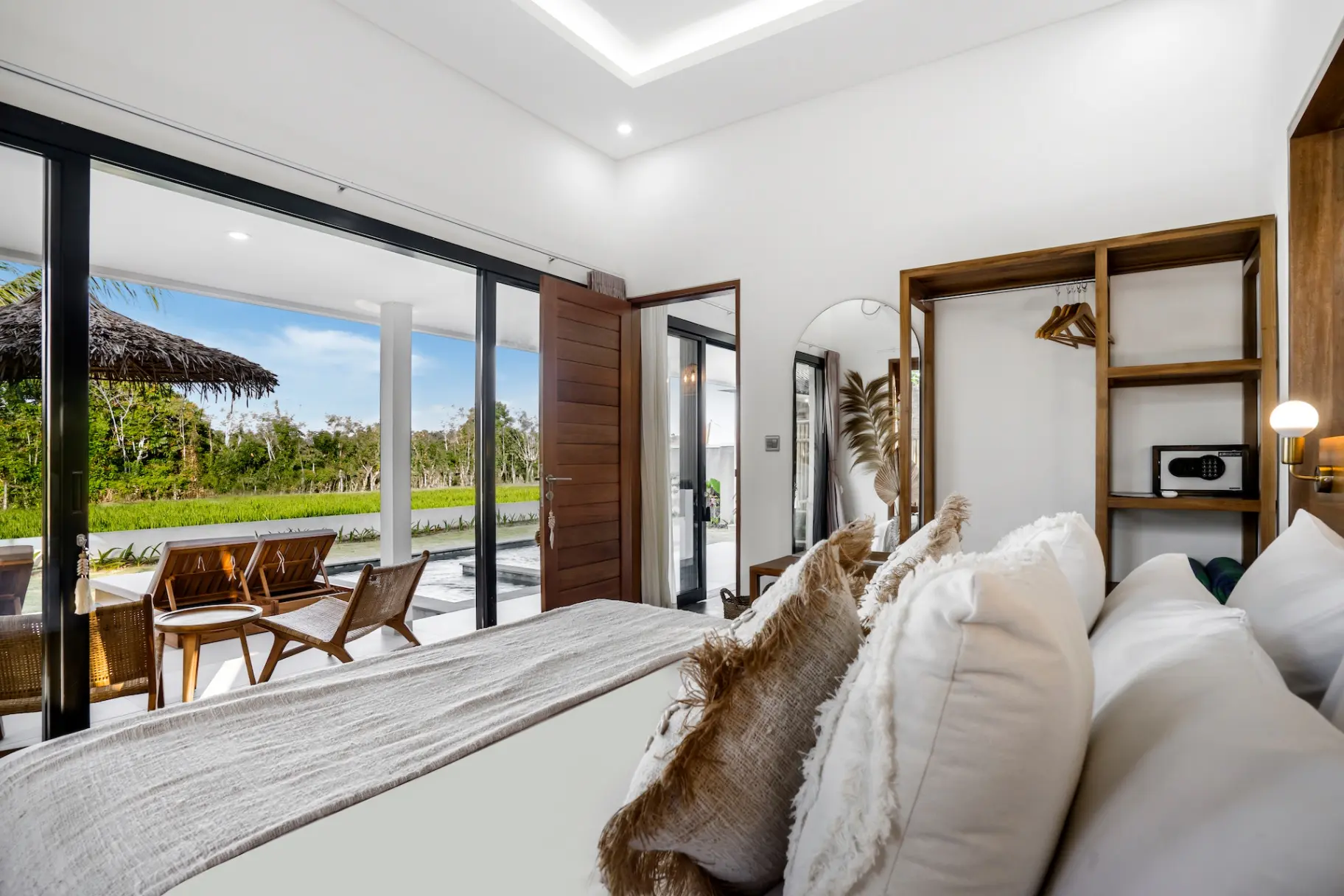 Villa Grateful - Cozy 2 BDR Villa with Private Pool and stunning Ricefields View, 2-bed villa for rent in Ubud – photo 9 of 15