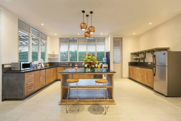 5 Bedroom Villa in Jimbaran, Idr 99 Mill/month, 5-bed villa for rent in Uluwatu – photo 9 of 15