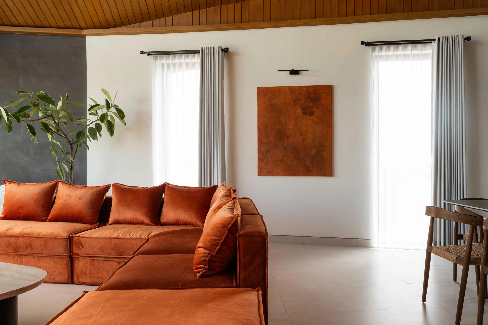 Makia Penthouse : Modern Luxury 1BD Loft Canggu, 1-bed villa for rent in Canggu – photo 7 of 15