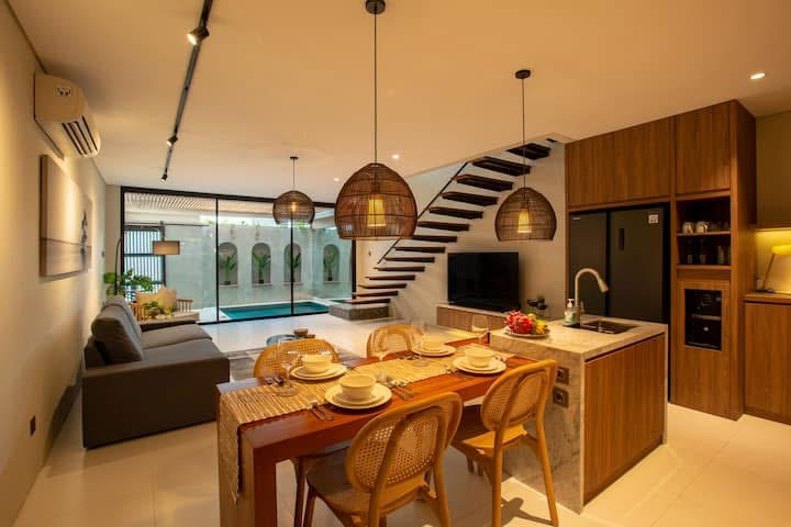 Monthly Luxury 2 Bedroom Villa in Berawa, Idr 55 Mill/month Available Now, 2-bed villa for rent in Canggu – photo 8 of 11