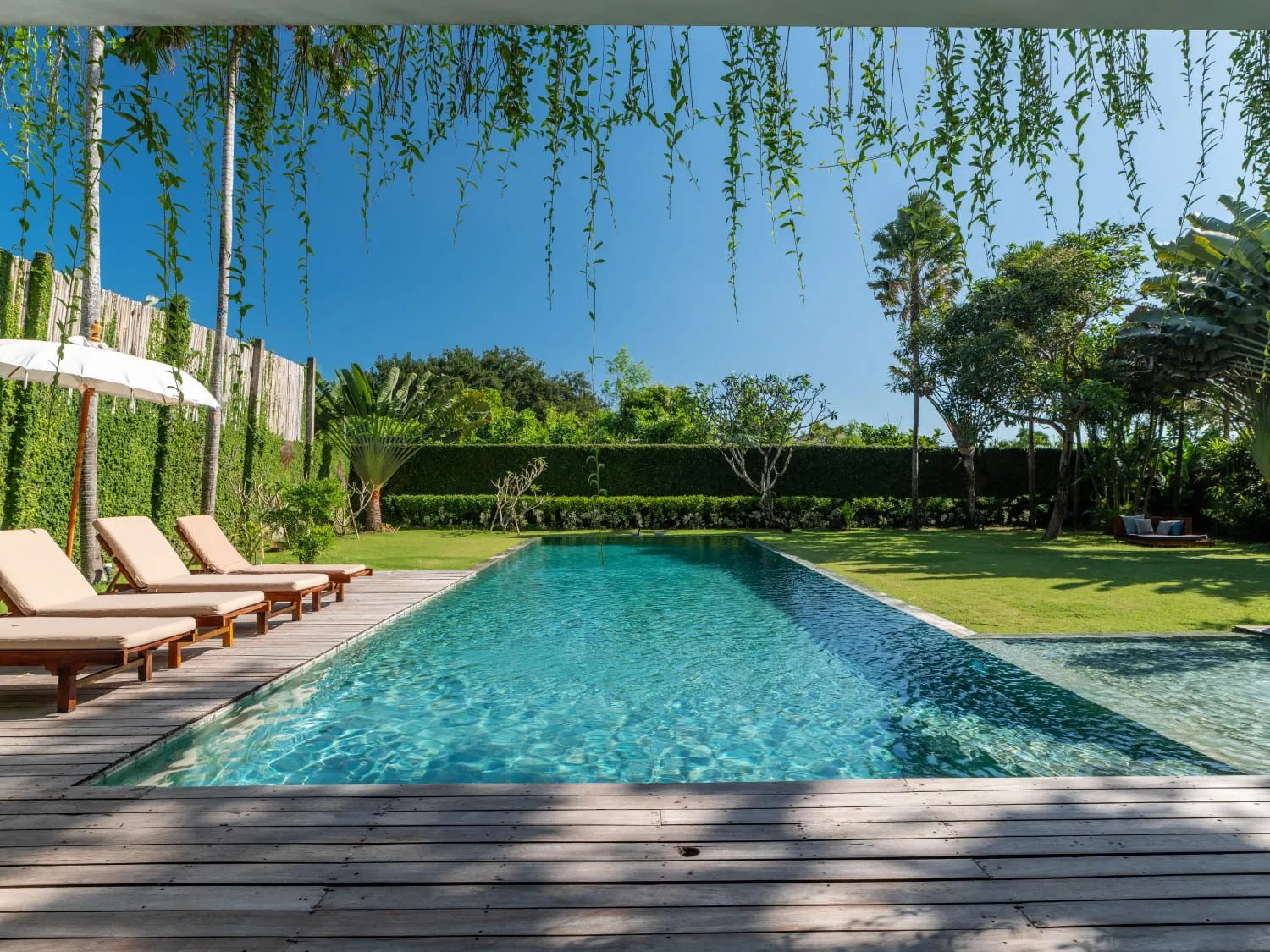 5 Bedrooms Luxury Villa Walking Distance to Echo Beach, 5-bed villa for rent in Canggu – photo 15 of 15