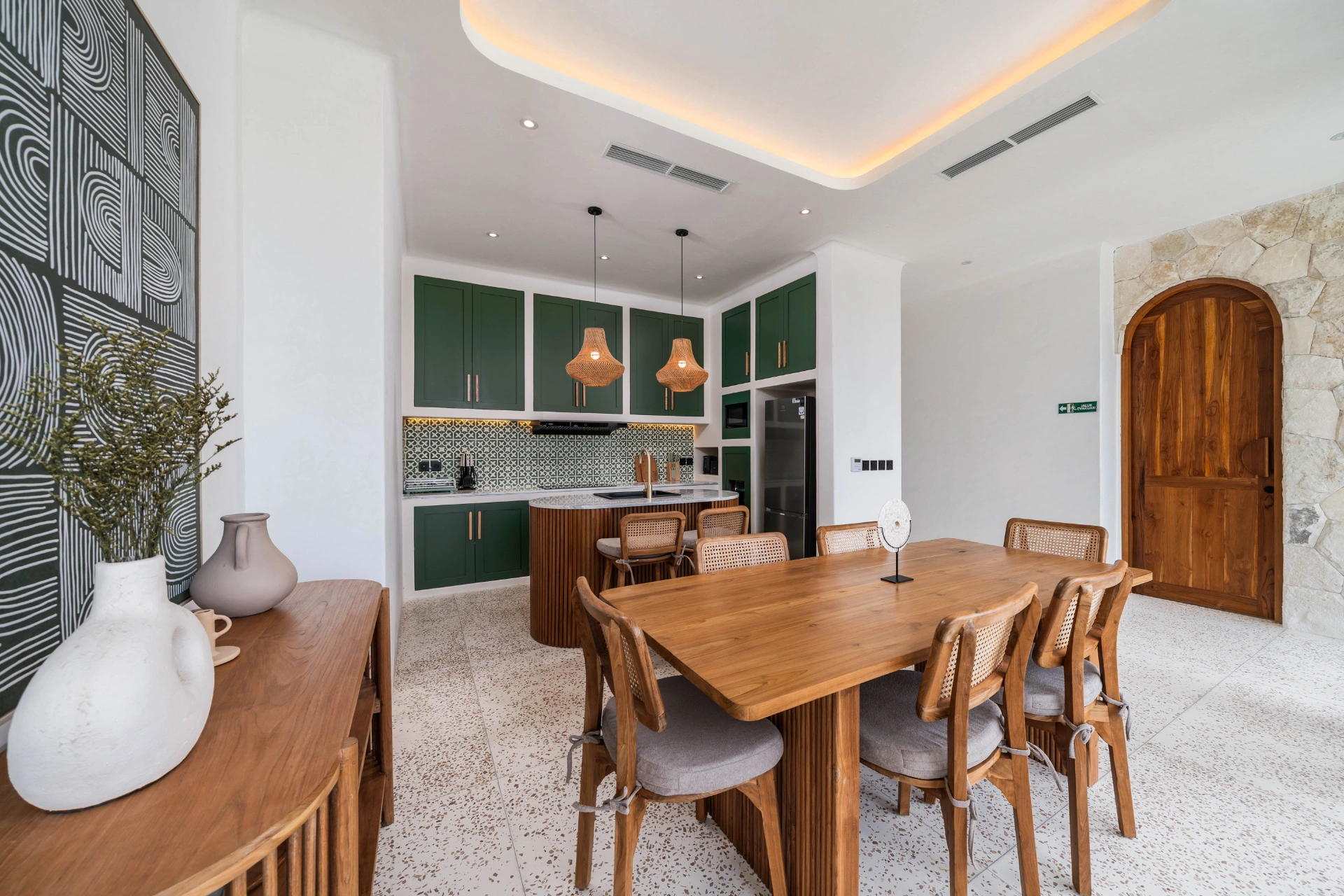 3BR Villa with Ricefield Views | Villa Oria, 3-bed villa for rent in Canggu – photo 14 of 15
