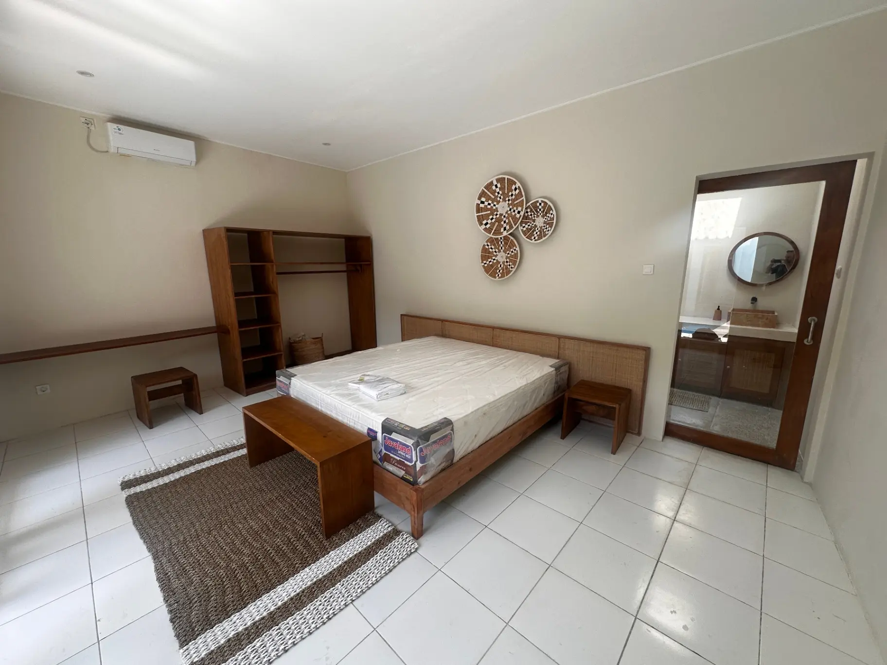 Modern 2BR Villa w/ Private Pool and Home Office, 2-bed villa for rent in Pererenan – photo 10 of 10