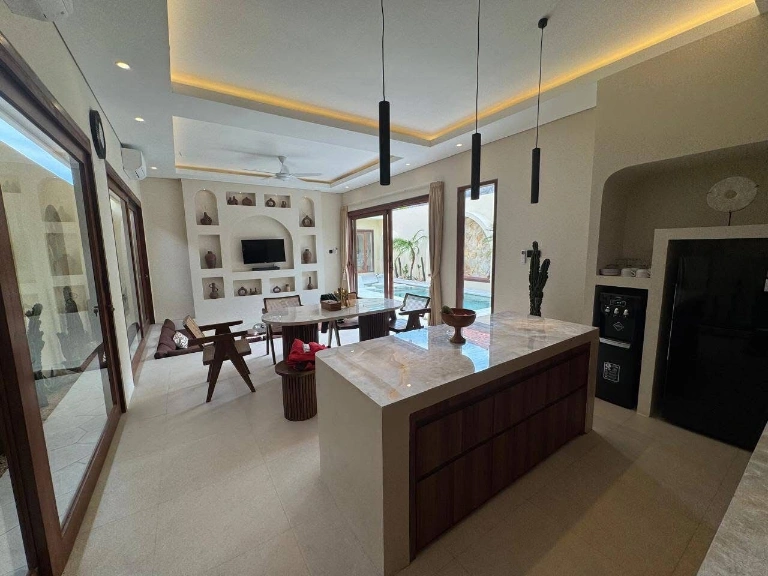 Villa For Rent 3 Bed In Canggu,Badung Bali, 3-bed villa for rent in Canggu – photo 8 of 15