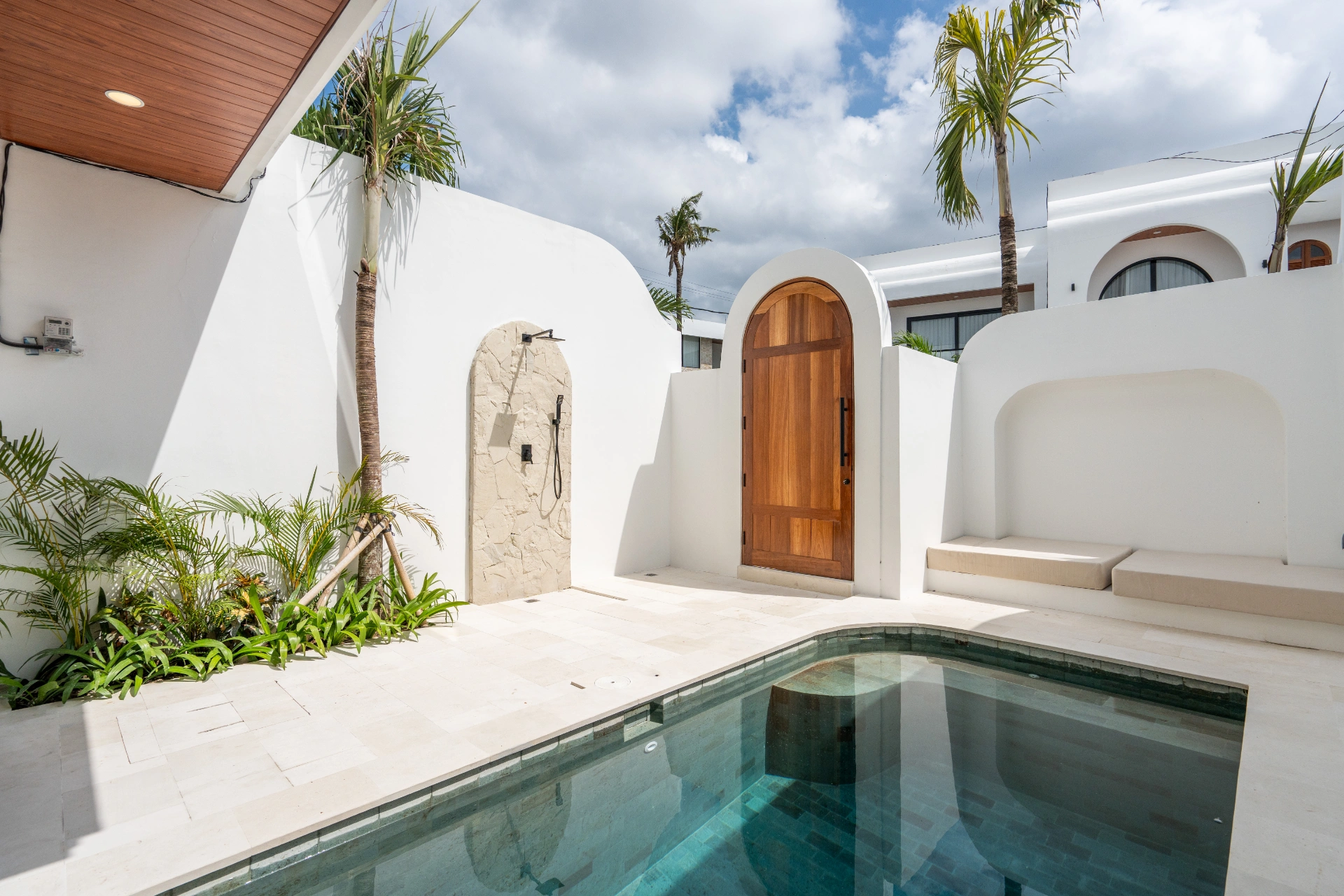 Brand-New Modern 2BR Villa - Pererenan,Tumbak Bayuh, 2-bed villa for rent in Pererenan – photo 3 of 15
