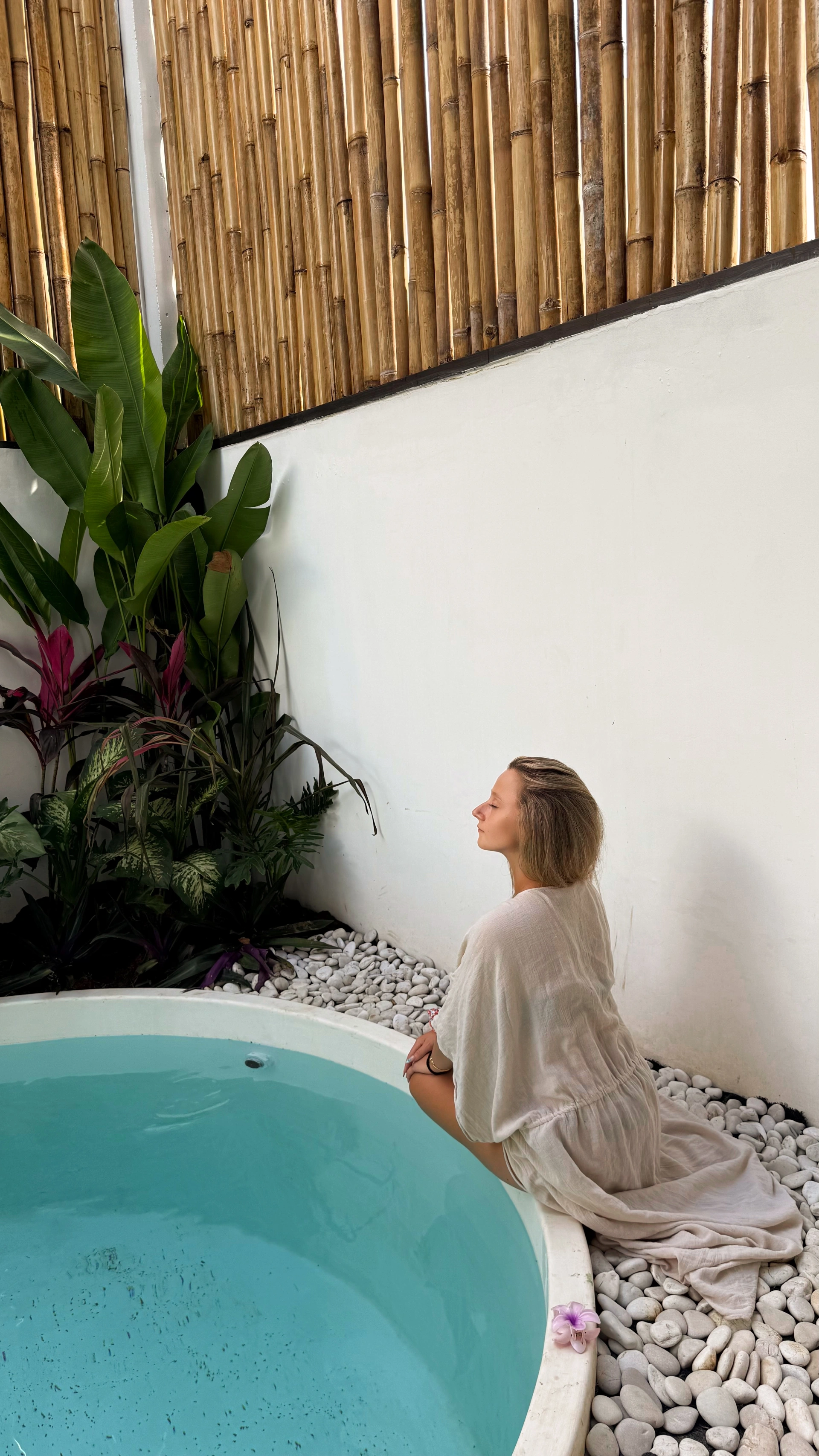 Private Jungle Pool Loft • Guest Favorite • Near Canggu Beach, 1-bed villa for rent in Canggu – photo 8 of 15