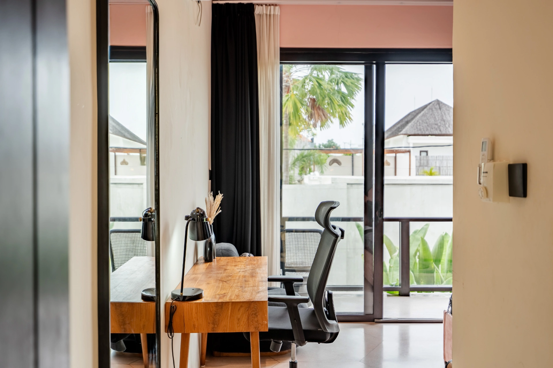 Liminal 3 - 1 Bedroom Pool Villa, Canggu, 1-bed villa for rent in Canggu – photo 5 of 15