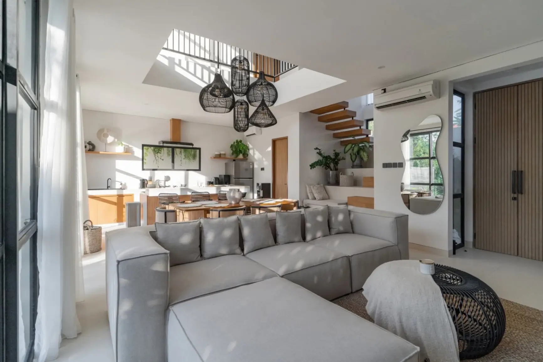 Villa For Rent 2 Bed In Buduk,Mengwi Badung Bali, 2-bed villa for rent in Pererenan – photo 3 of 13
