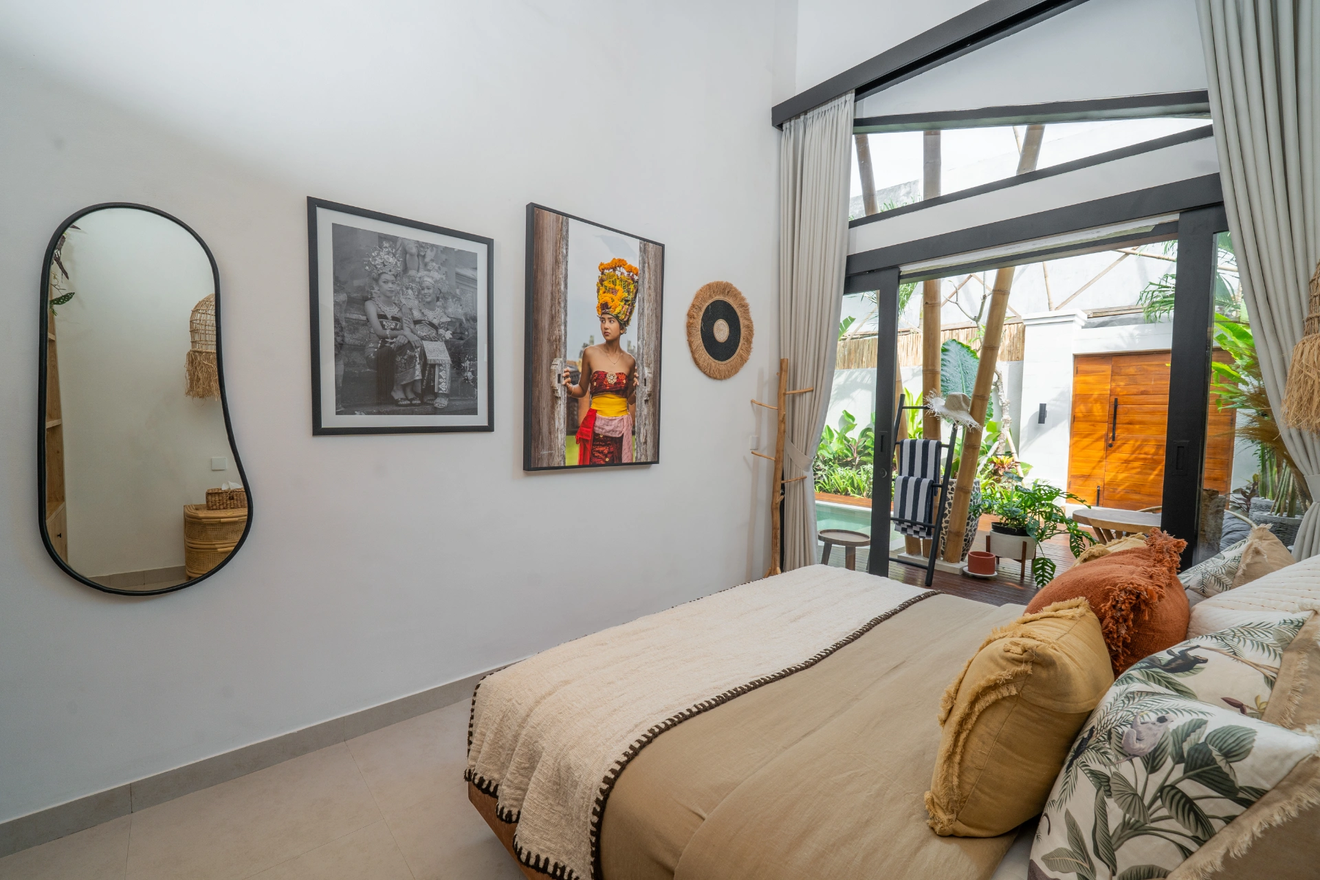 Villa Bergaya – 2BR Brand New Chic Oasis in Berawa, 2-bed villa for rent in Canggu – photo 5 of 15