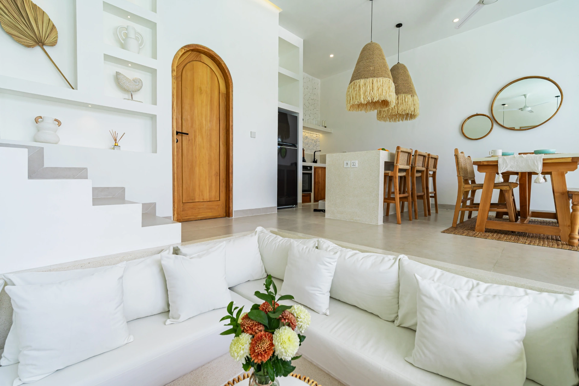 Luxury 2BR Pool Villa • Walk to La Brisa & Echo Beach, 2-bed villa for rent in Canggu – photo 8 of 15